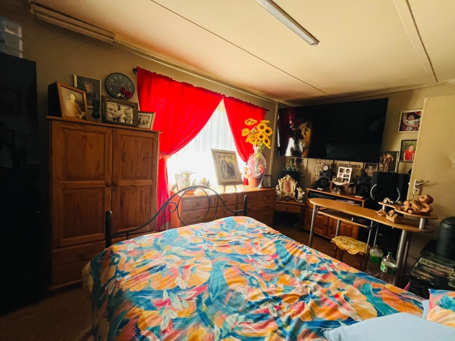 4 Bedroom Property for Sale in Brandwag Free State